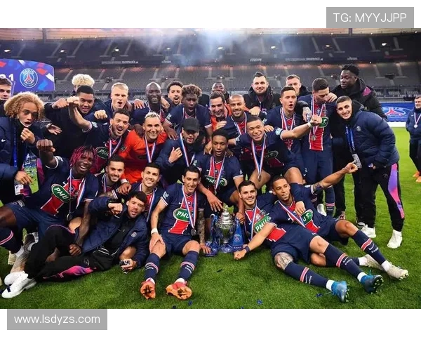 李刚仁独造三球闪耀全场 巴黎圣日耳曼4比2力克昂热豪取法甲四连胜